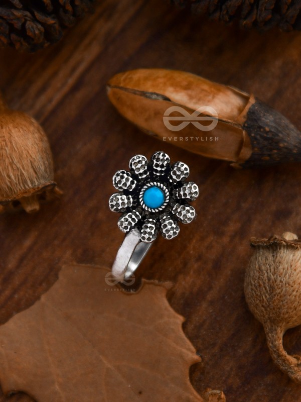 The Floral Fantasy - Embellished Non-pierced Nosepin (Turquoise)