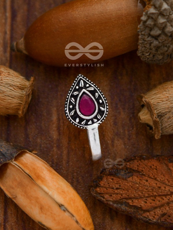 The Intricate Droplets - Embellished Non-pierced Nosepin (Ruby Red)