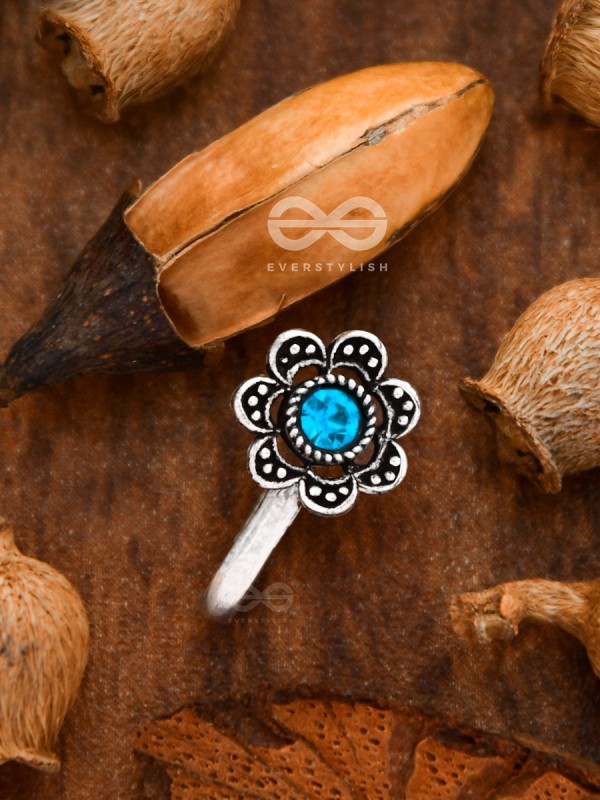 The Floral Delight - Embellished Non-pierced Nosepin (Shimmery Blue)