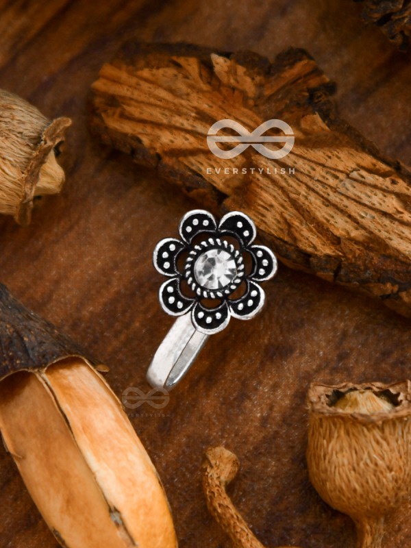 The Floral Delight - Embellished Non-pierced Nosepin (Shimmery White)