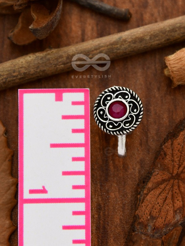 THE ARTSY MOTIFS - NON-PIERCED NOSEPIN (RUBY RED)