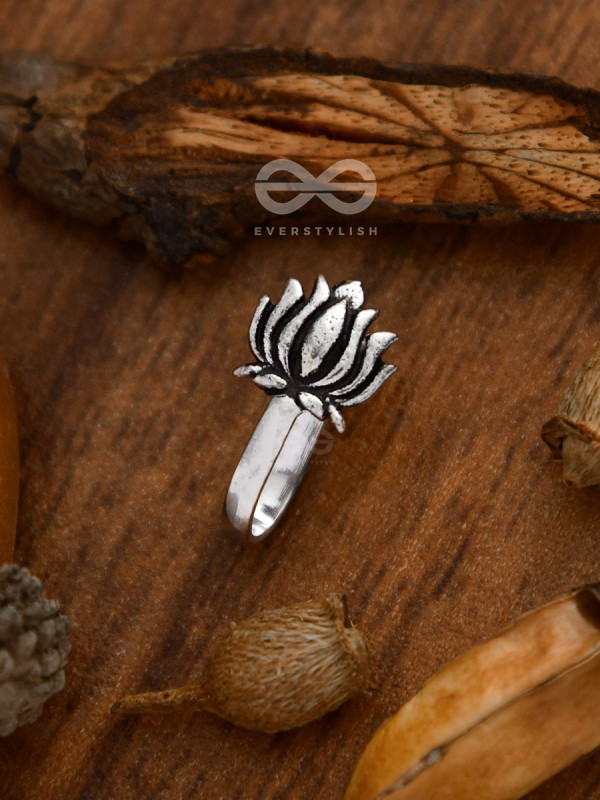 The Lively Lotus - Non-pierced Boho Nosering