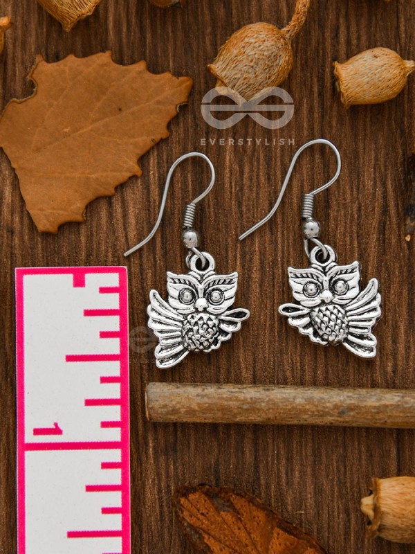 The Little Flying Owls - Tiny Trinket Earrings