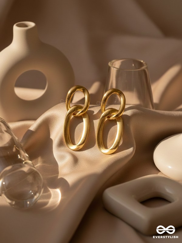 Delicate Interwined Gold Chain Dangler Earrings