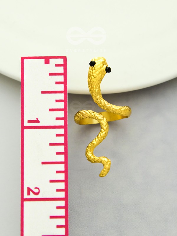 The Golden Serpent - Adjustable ring