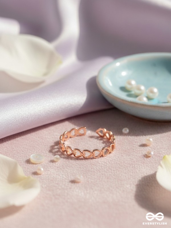 Hearts Wrapped Around My Finger - Golden Adjustable Ring