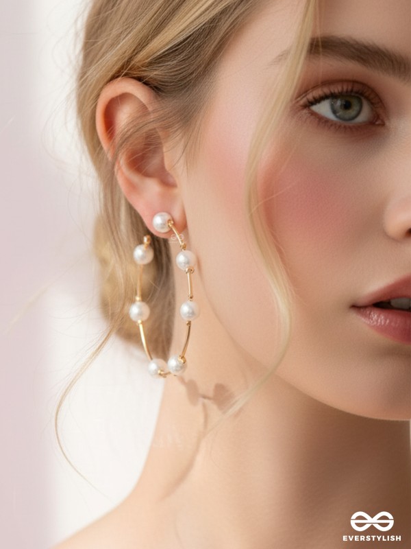 Pearl In The Gap- statement gold and pearl open hoops