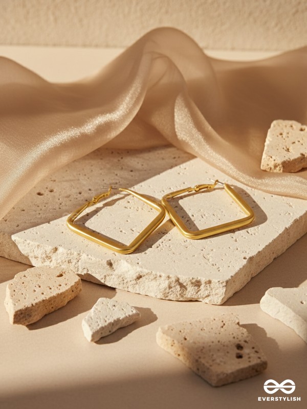 The Eccentric Squares - Golden Statement Hoops