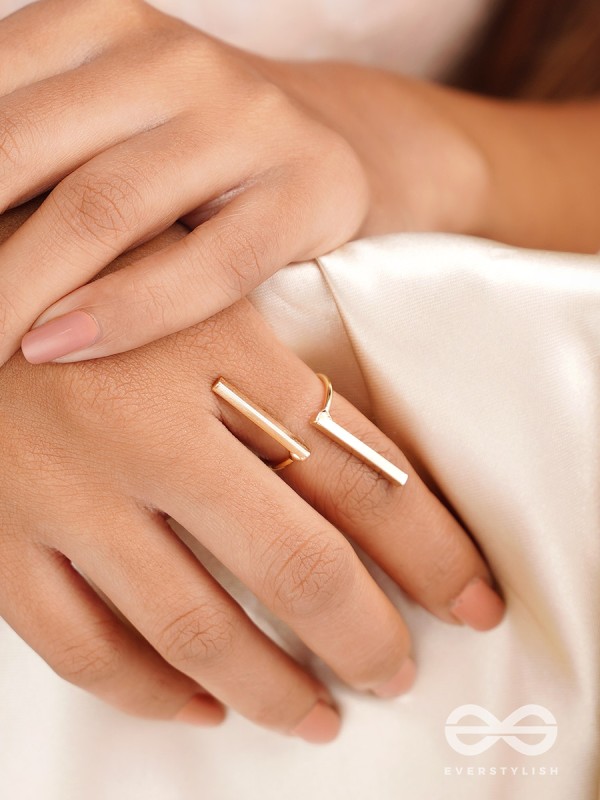 The Sassy n Classy Ring (Golden)