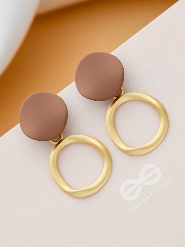 Miss Congeniality - Statement Golden Earrings