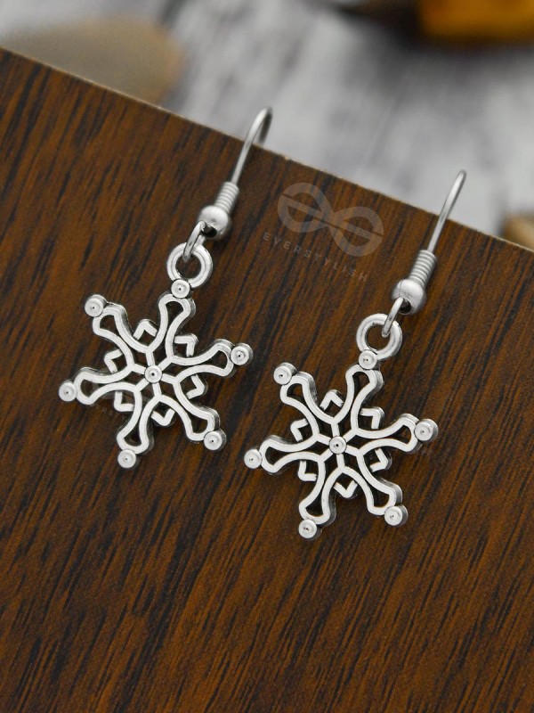 The Snazzy Snowflakes - Tiny Trinket Earrings