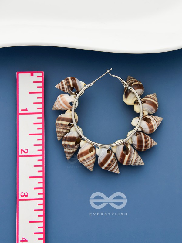 I take the Beach with me - Statement Shell Hoops