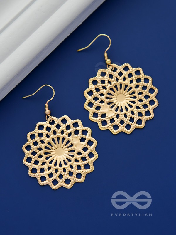 The Geometric Graceful Sun - Golden Casual Earrings