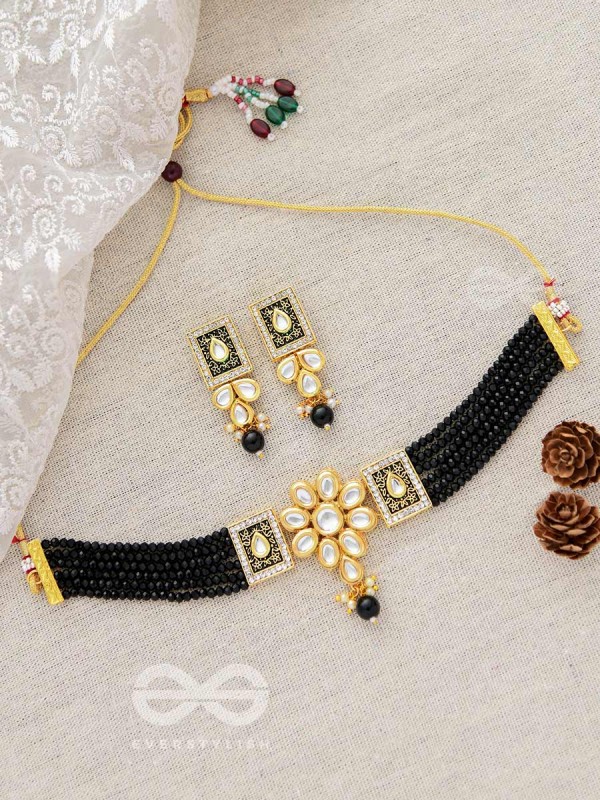 The Etheral Elegance - Set of Statement Choker And Earrings (Black)
