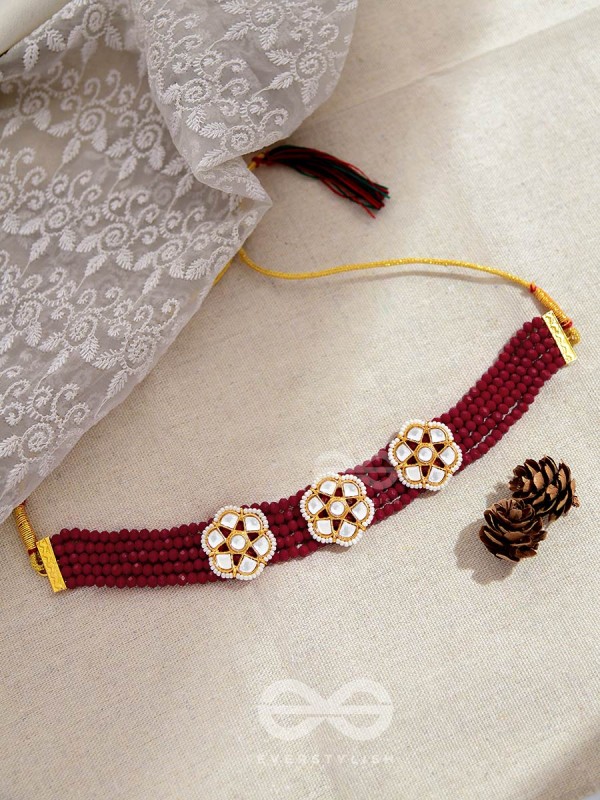 THE CLASSY ELEGANCE - SET OF STATEMENT CHOKER AND STUDS (Blood red)