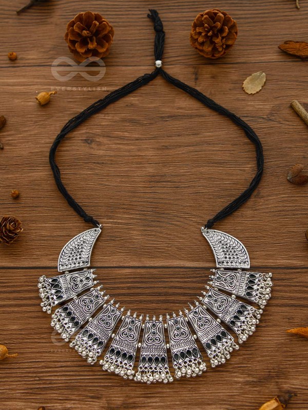 The Chunky Bohemian Statement - Set of Oxidised Earrings and Neckpiece
