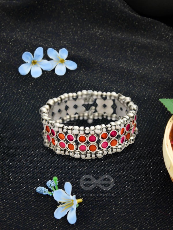 The Elegant Symmetry - Adjustable Enamelled Bracelet (Orange-Pink)
