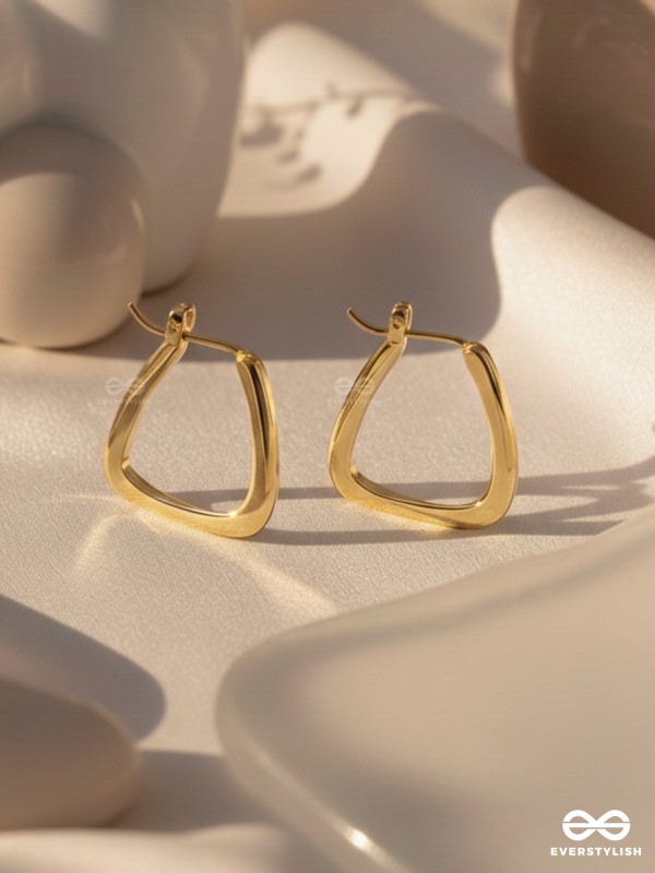 Sun-Kissed Squares- Geometrical Golden Earrings