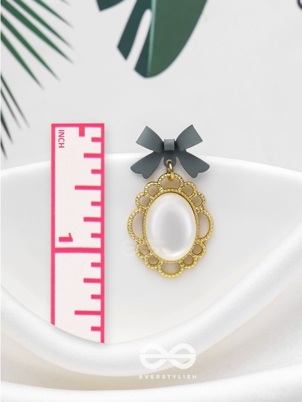 Princess Bow Frames- Grey and Golden Earrings