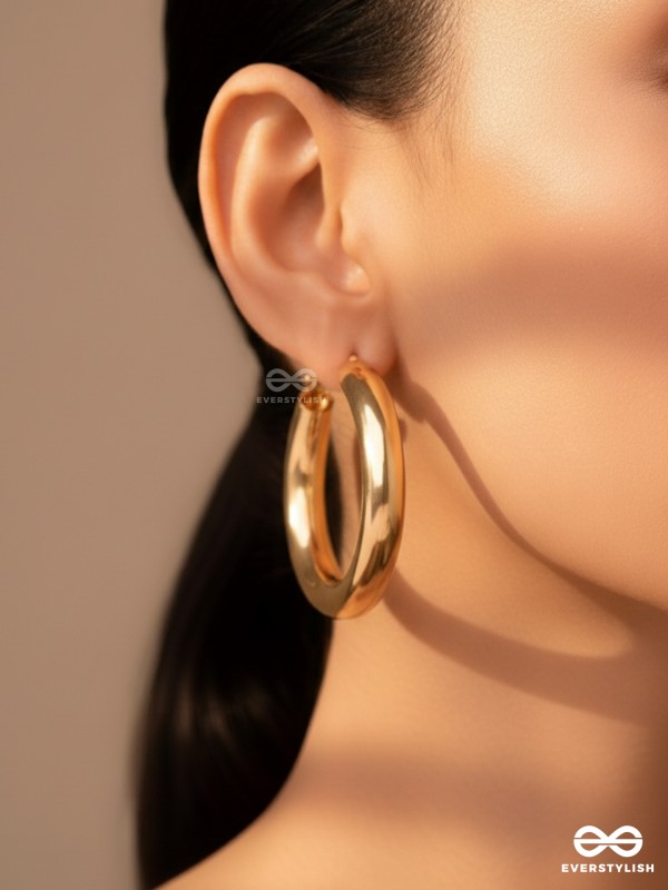 Twinkling Orbits- Golden Hoop Earrings