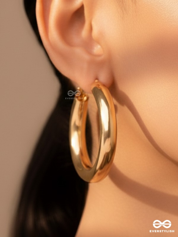 Twinkling Orbits- Golden Hoop Earrings