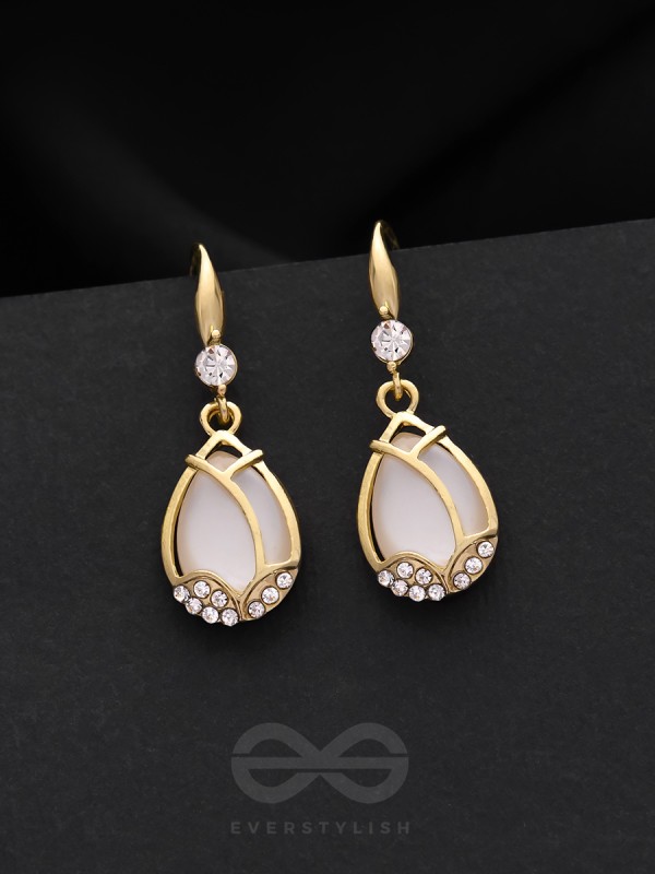 The Arctic Rain- Golden Rhinestones Earrings