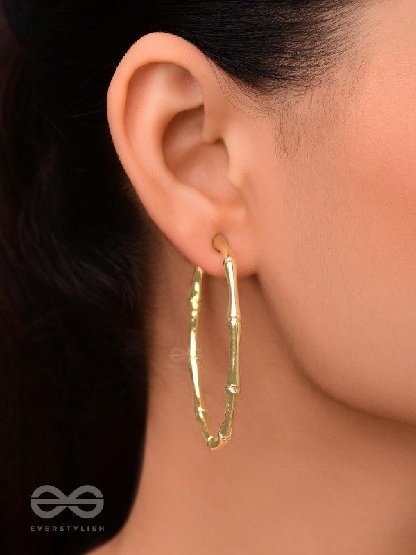 The Enso Circle- Elegant Golden Hoops