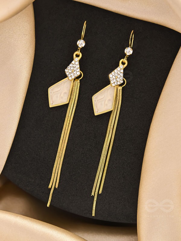 The Golden Rain- Chic Golden Earrings