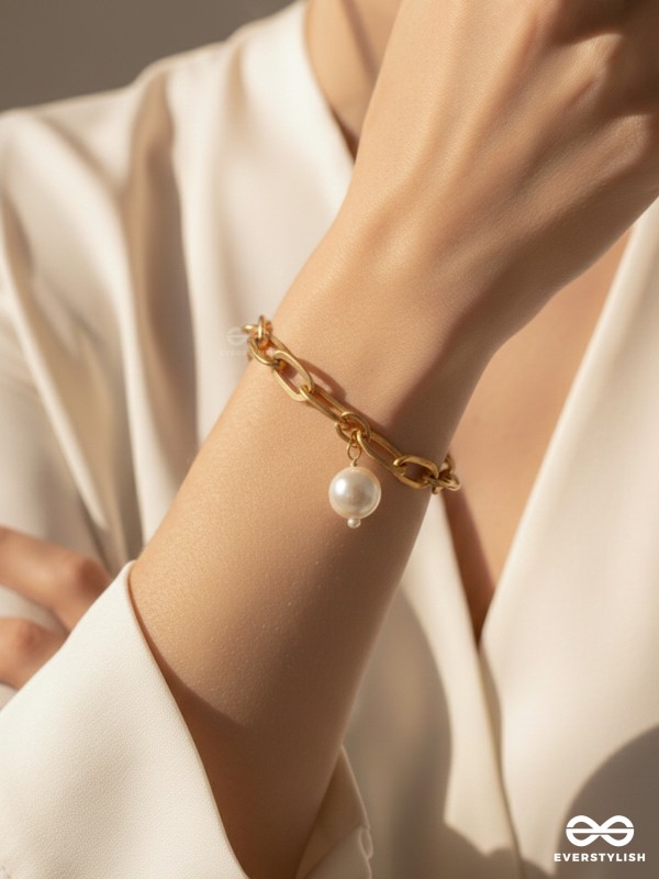 The Linkin Pearl- Golden Pearl Bracelet