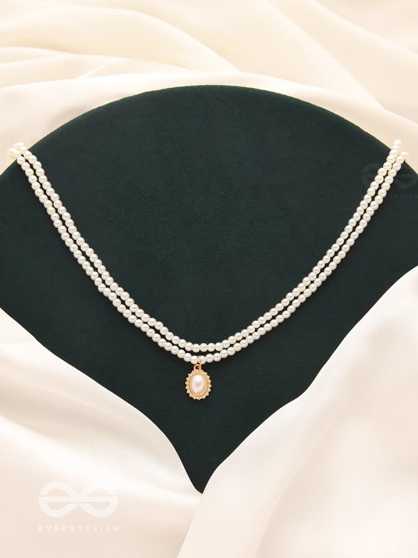 The Moonglade- White and Golden Pearl Necklace