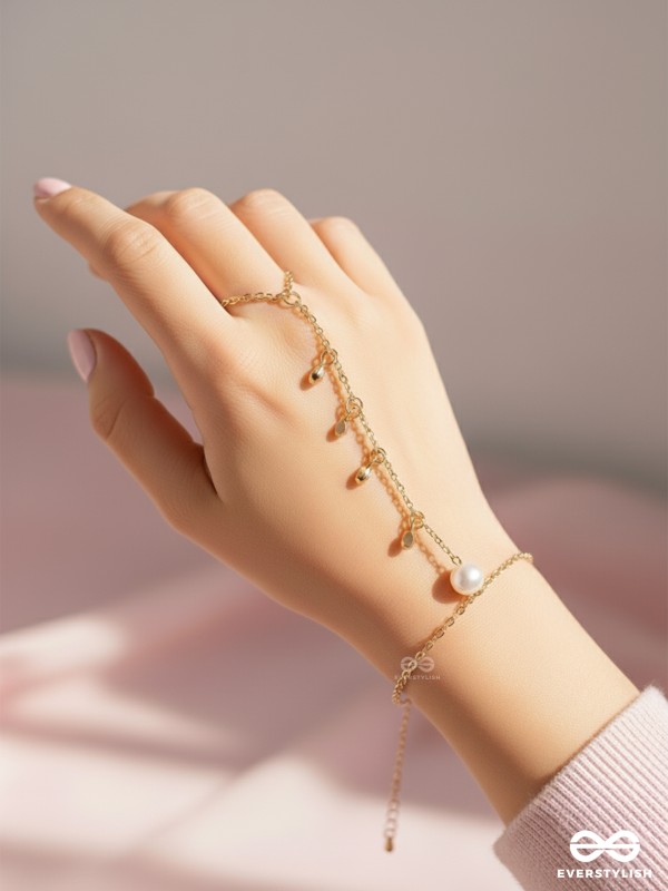 The String of Luck- Golden Pearl Hand Harness Bracelet
