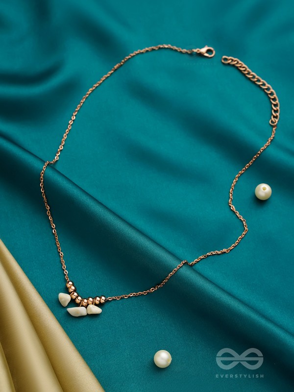 Three's Company- Golden Pearl Necklace With Anti-Tarnish Coating