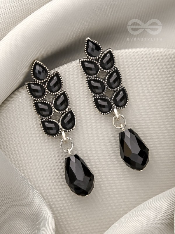 The Grapevine- Embellished Oxidized Earrings (Black)