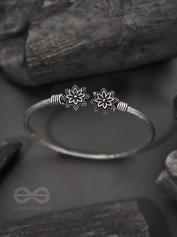 Ups-a-Daisy- Oxidised Bangle Bracelet