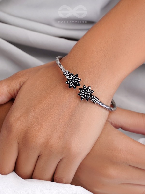 Ups-a-Daisy- Oxidised Bangle Bracelet