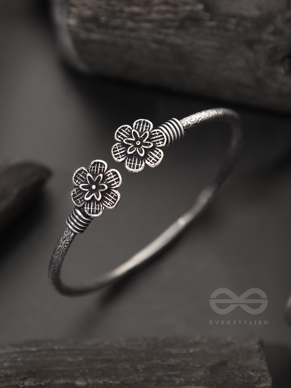 Fancy Florets - Oxidised Bangle Bracelet