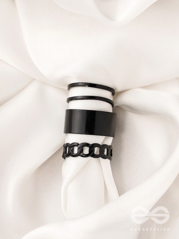 Bands n Chains- Set of 3 Black Rings