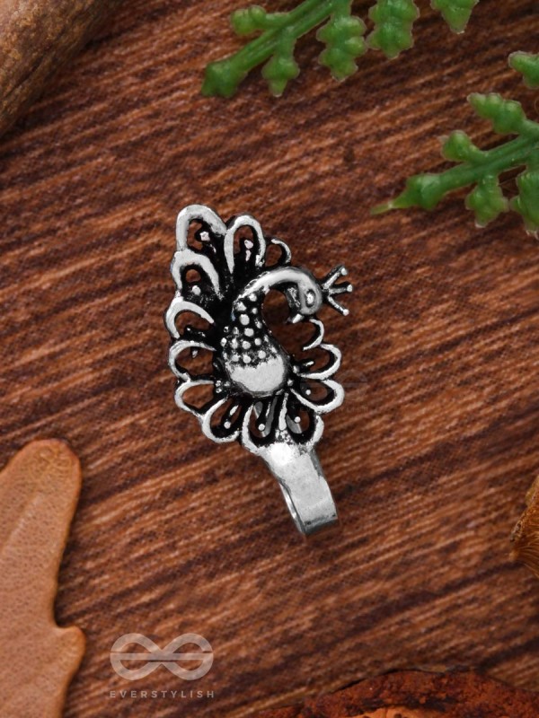 A DAZZLING BEAUTY - OXIDISED PRESS-ON NOSEPIN