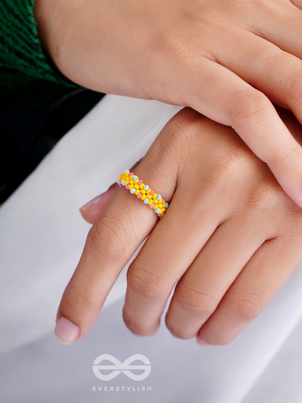 The Sunny Bubbles- Stretchable Colorful Beaded Ring