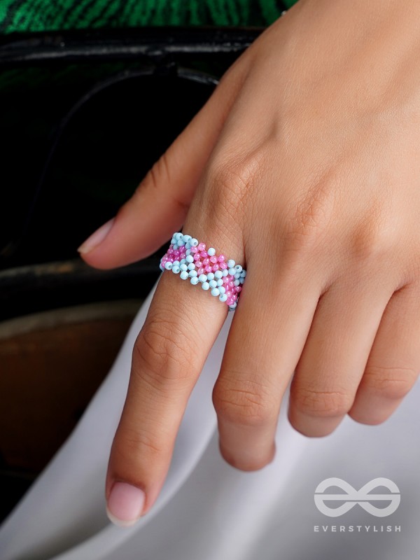 Little Hearts- Stretchable Colorful Beaded Ring