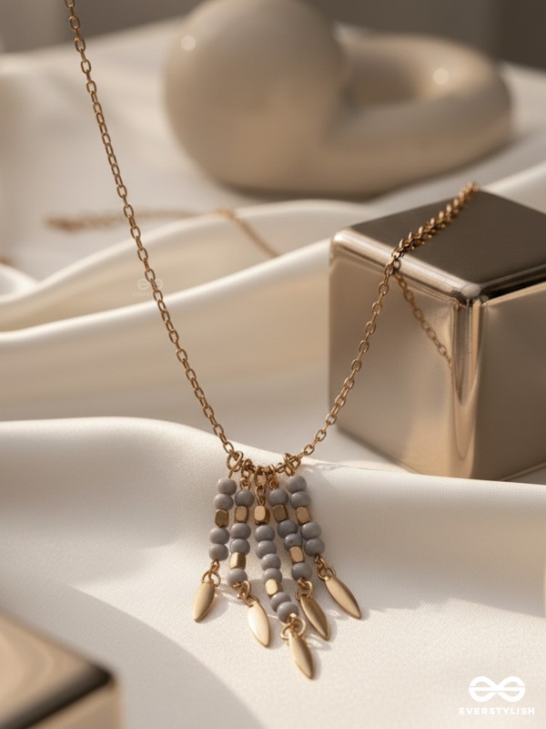 The Splashy Sleet- Golden Embellished Necklace With Anti-Tarnish Coating
