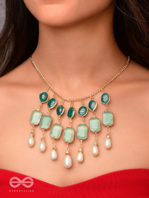 The Royal Grace- Golden Embellished Necklace With Anti-Tarnish Coating