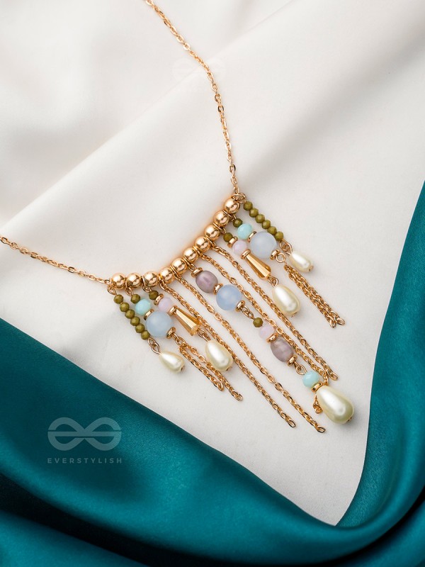 The Scotch Mist- Golden Embellished Necklace With Anti-Tarnish Coating