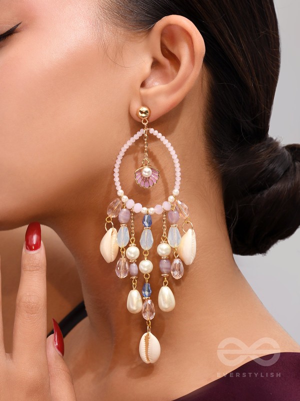 The Sea Trinkets- Golden Embellished Earrings