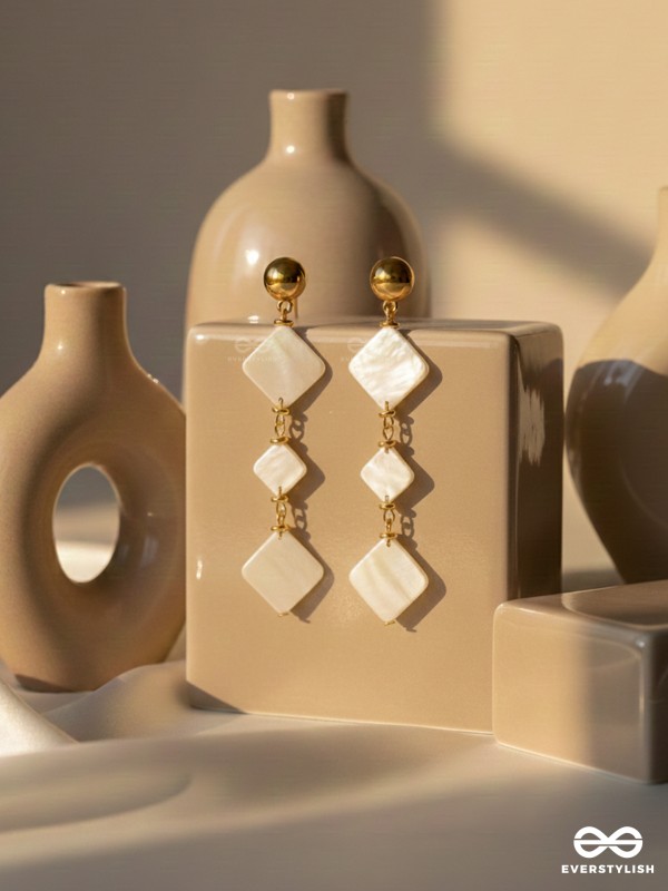 The Beach Vibes- Golden Embellished Earrings