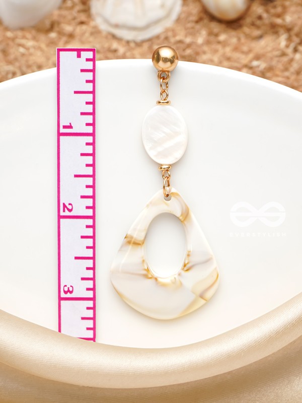 The Seashell Heart- Golden Embellished Earrings