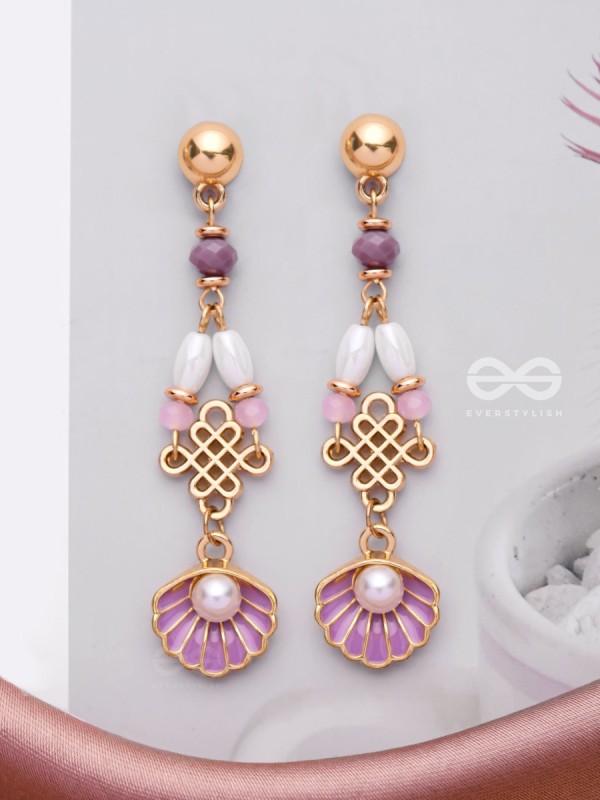 The 'Shell'bound- Golden Pearl Earrings
