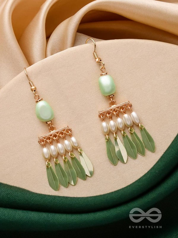 The Fancy Fern- Golden Pearl Earrings