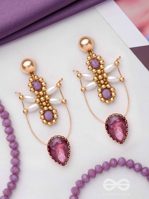 The Glam Goddess- Golden Pearl Earrings