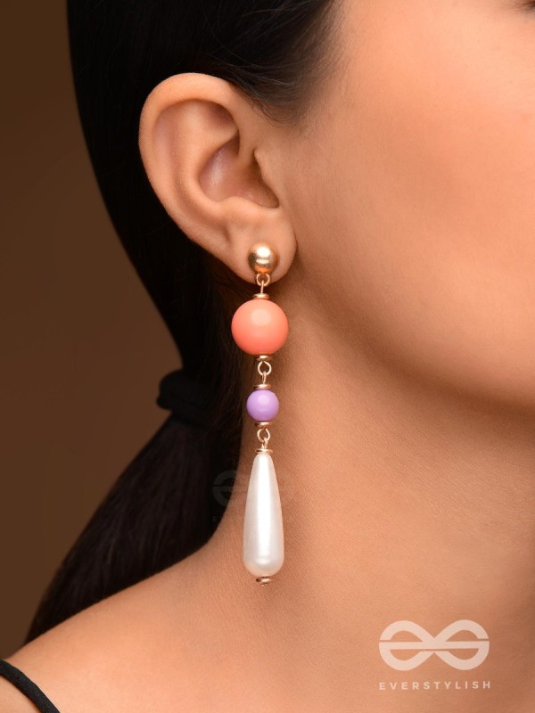 The Frosty Raindrops- Golden Pearl Earrings